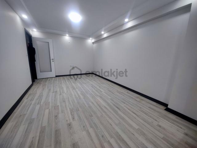 Gökay Emlaktan Çobançeşmede Çift Cephe 2+1 Daire 5