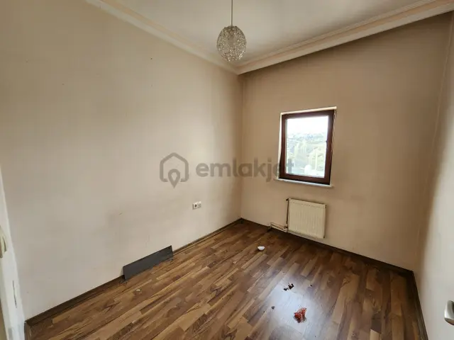 Güler^den Keçiörende Panoramik Vadi Manzralı 12.kat 3+1 Daire 2