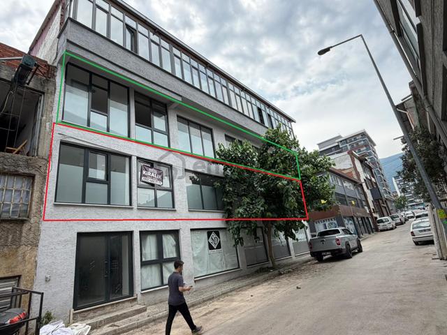 Anadolu Mahallesi Kiralık 220 M2 Atölye,depo,işyeri