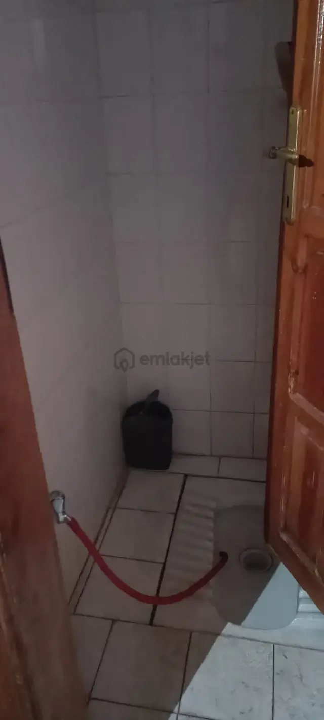Antalya Kumluca Da Satılık Dükkan 2