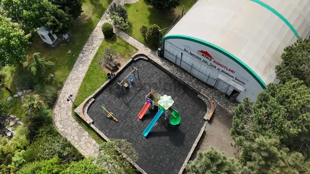 Üsküdar Çengelköy Ata 2 Sitesinde Hakim Konumda 300 M2 Villa 2