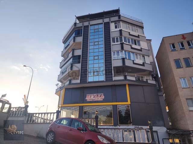 Evseç Emlaktan Diyarbakır Yol Üzerinde 9 Odalı Satılık Dubleks
