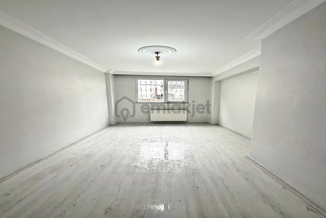 Orhangazi Mahallesinde Kiralık 2+1 Daire 2
