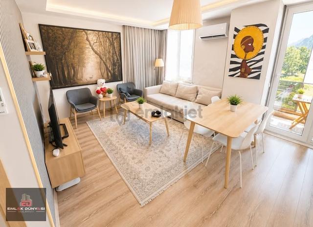 Konyaaltı Liman Mah. Havuzlu Sitede Eşyalı 1+1 Satılık Daire 5