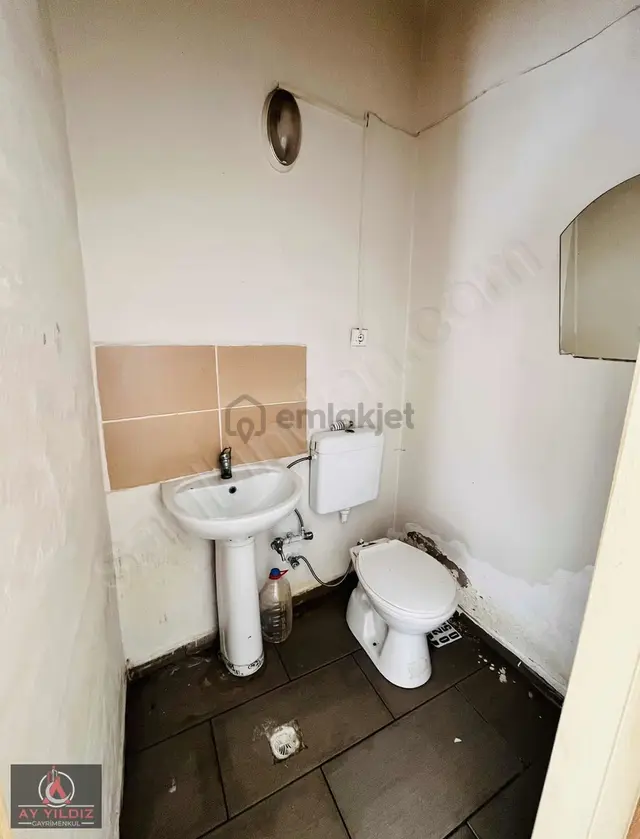 Manisa Peker Mh. İşlek Yer Üzeri Kiralık Dükkan 3