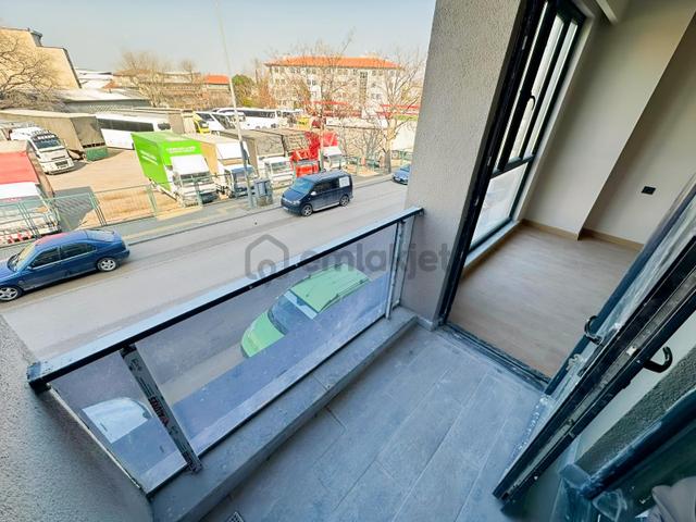 Bursa Kent Meydanı Yakınında | Sıfır 2+1 Ara Kat Otoparklı 2