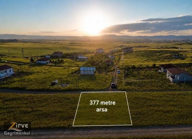 Zırve'den Yıldırım Mahallesi 377metre Tek Tapu Arsa 3