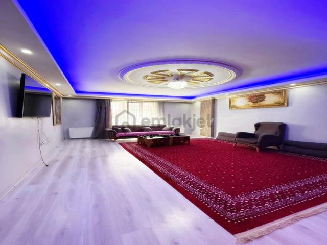 Nes Yapı'dan Saadetdere'de Dev M2 Karanlık Odasız İskanlı Satılık Daire !!! Nes Yapı'dan Saadetdere'de Dev M2 Karanlık Odasız İskanlı Satılık Daire !!!