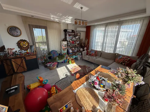 Diş Hastanesi Karşısı Altın Lıfe'da Satılık Emsalsiz 2+1 Daire 4
