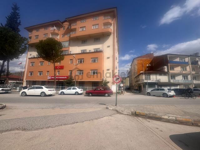 Maliye Arkasında 166m2 Bahçeli 2ayrı 2+1daireli Satılık Müstakil 2