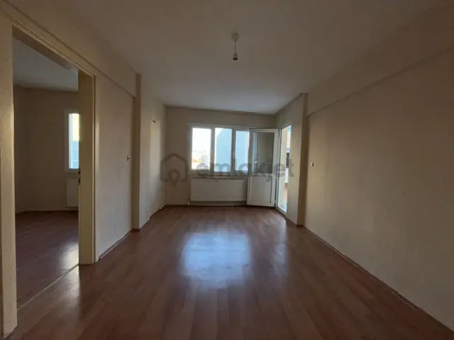 Gümüşpala Merkez'de Doğalgazlı Ve Ara Kat 3+1 Kiralık Daire 1