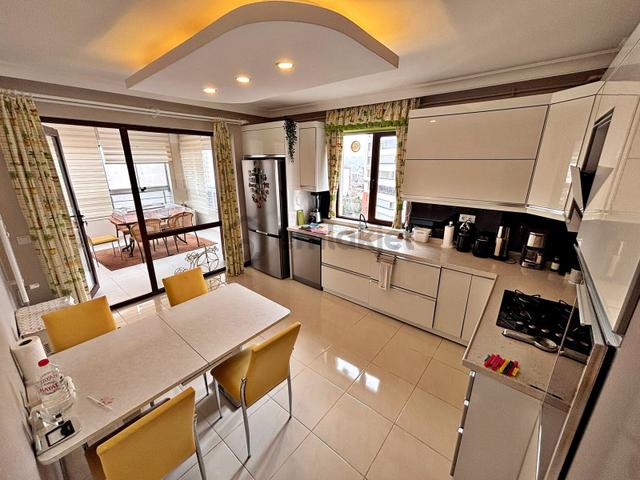 4+1 10.kat Etlik Merkezde Ekstralı Yüksek Ara Kat Kiralık Site 5