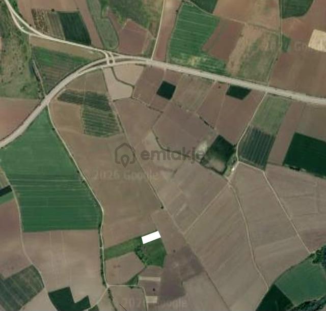 Dialog Leo'dan Karacabey Fevzipaşa Mh.de 2.000 M2 Satılık Tarla 5