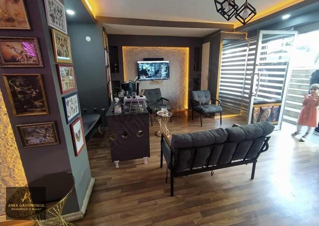 Ofiste Kiralık 100 M2 Dükkan 5