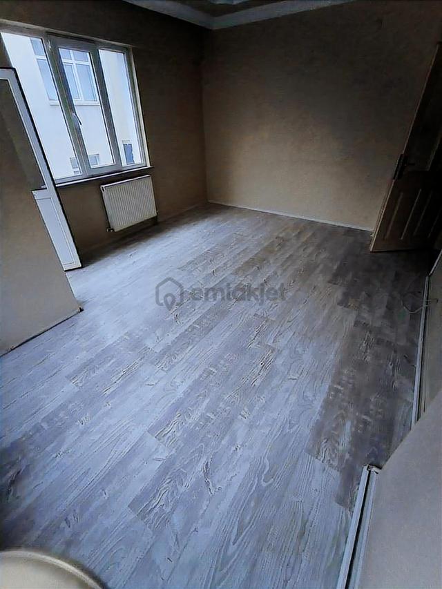 Rüzgar Emlak Kapaklı Royal Düğün Salonu Yanı 2+1 110 M2 Rüzgar Emlak Kapaklı Royal Düğün Salonu Yanı 2+1 110 M2