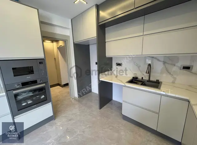 Coldwell Banker Poyraz'dan Tam Müstakil Havuzlu 5+1 Triplex 2