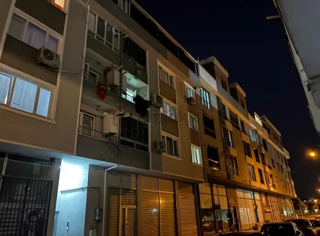 Ertuğrul'da Her Odası Geniş Kullanışlı Bakımlı Satılık 3+1 Daire 5