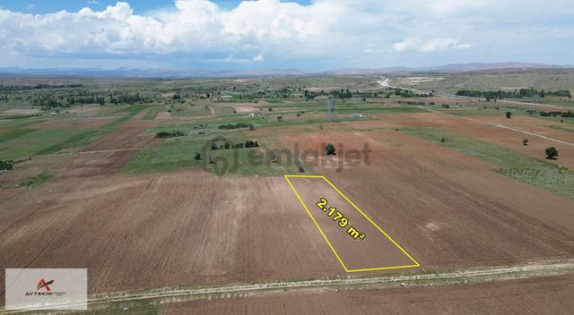 Akören Tülce Mahallesi'nde 2.179 M² Müstakil Tapulu Tarla 5