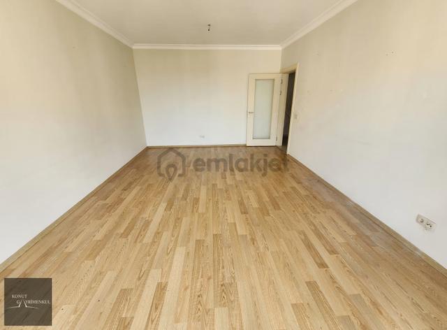 Gebze Emlak Konut 2-5784 Ada 2+1 "kiracılı" Satılık 3