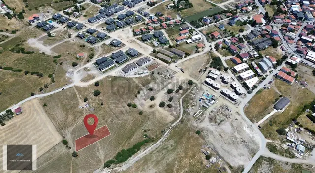 Urla Gülbahçe'de 0.60 Emsalli Ticari İmarlı 954 M² Fırsat Arsa 3