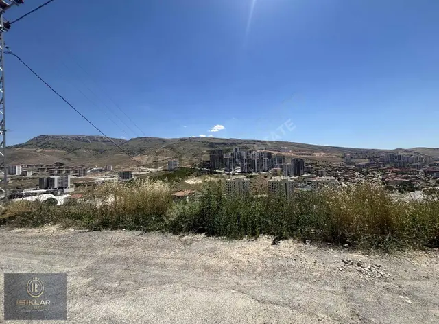 Enes Işık'tan Yıldıztepe'de Manzaralı 522 M2 İmarlı Arsa 1