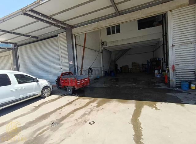Gözde Life Gayrimenkuldan Satılık Sanayi Sitesinde Dükkan 1