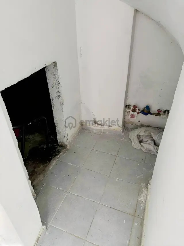 Deneyim'den Duruşehir Siteler Bölgesi Cadde Üzeri Satılık Dükkan 2