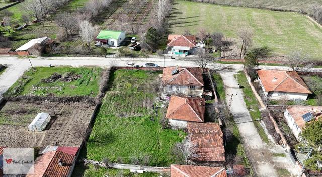 Şenyurt'ta 685 M2 Bahçe İçerisinde Satılık Ev | Vadi Emlak 4