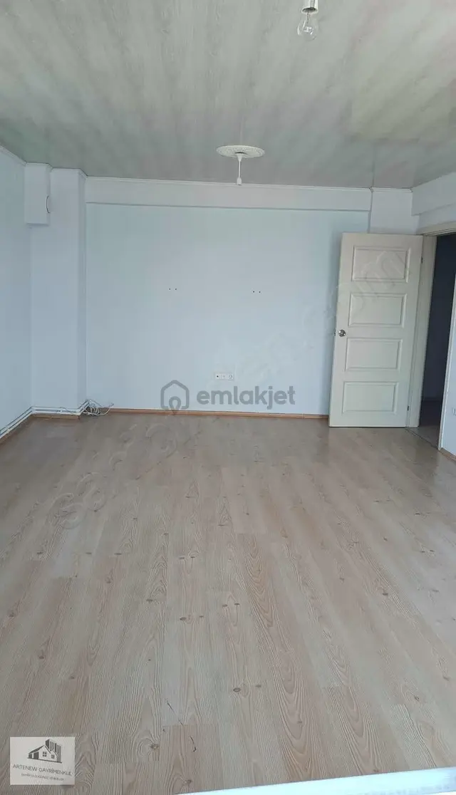 Aw'den 3+1 Doğalgazlı Manzaralı Ebeveyn Banyolu Kiralık 2