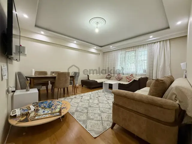 Marmarapark Awm Arkası Metrobüse Yakın 2+1 Balkonlu Yüksekgiriş! 1