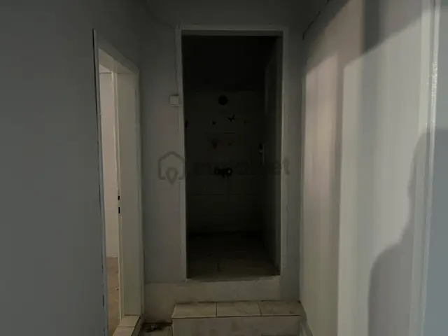 Uşak Merkez Atatürk Mahallesinde Kiralık 2+0 Daire 5