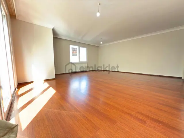 Ümraniye Şerifali Besa Konutları Kiralık 4+1 Geniş Fırsat Daire 5