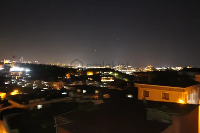Keskin Emlaktan Eyüp İslambeyde Sıfır 2+1 Manzaralı Daire 5
