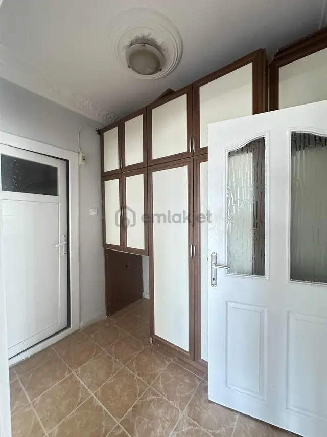 Adliye Civarı 3+1 Asansörlü İçi Yapılı Masrafsız Kiralık Daire 5