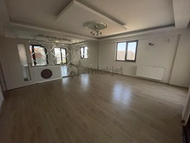 Nilüfer Balat Elit Evler 2 Sitesinde Kiralık Dubleks 4+2 Daire 4