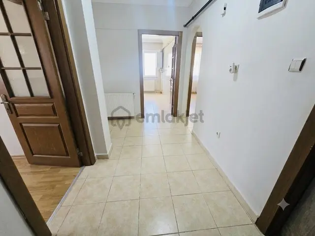 (1245) Itri Caddede Kök Tapu Asansörlü Geniş Satılık 3+1 Boş Daire!!! 4