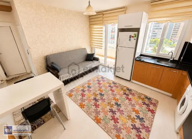 Çiflikköyde Eşyalı 1+1 Daire 3
