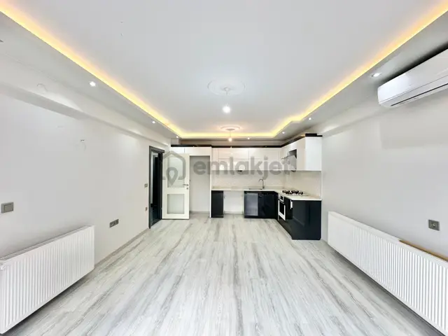 ꧁ay Emlaktan꧂güre İskele'de Denize Sadece 100 Mt Bahçeli Satılık 2+1 Jeotermalli Lüks Daire 4
