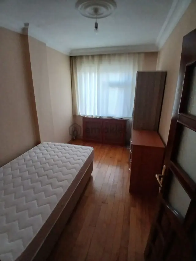 Tarcanlardan 240m2 2 Ailenin Yaşaya Bileceği Güzel Bi Daire 2