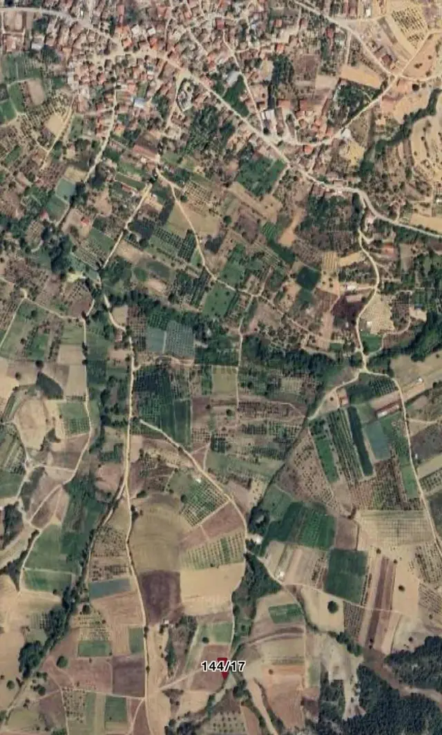 Sakarya Geyve Akdoğan'da Satılık Arsa | Yola Cephe | Yatırımlık 1