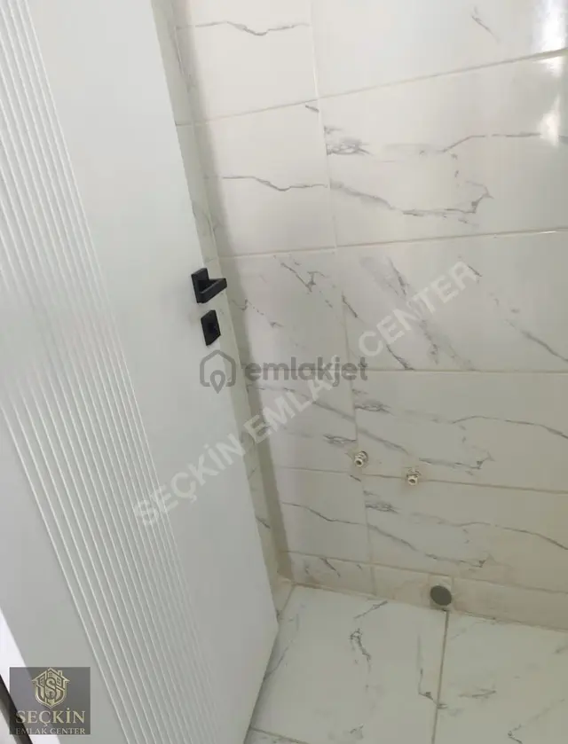 Seçkin Emlak Center'dan Satılık Mustakil Ev 3