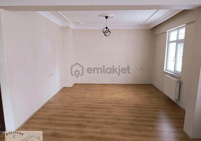 Kiralık 3+1daire Emirefendi Mahallesi Avm Yakını 4