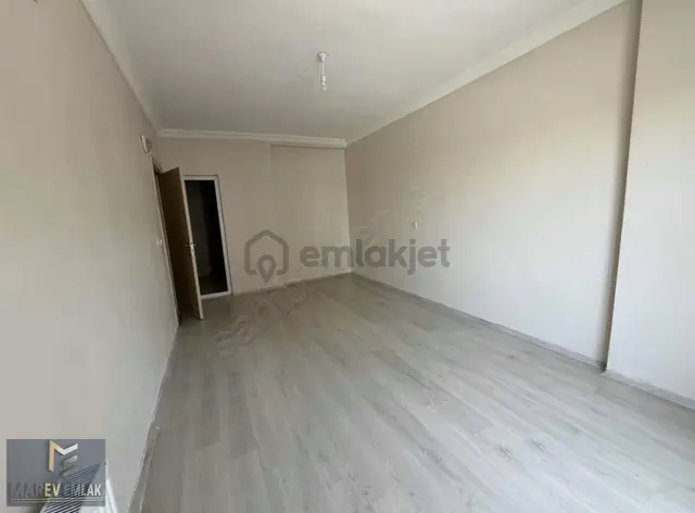 Marev Emlaktan Kiralık 4+1 Geniş Daire 2