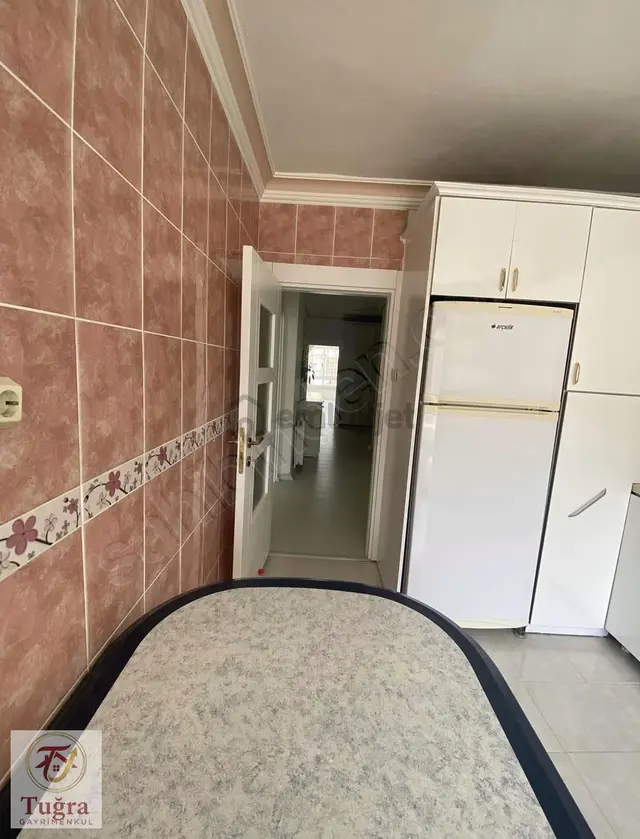 Tuğra Emlaktan Masrafsız 3+1 Satılık Doğalgazlı 3
