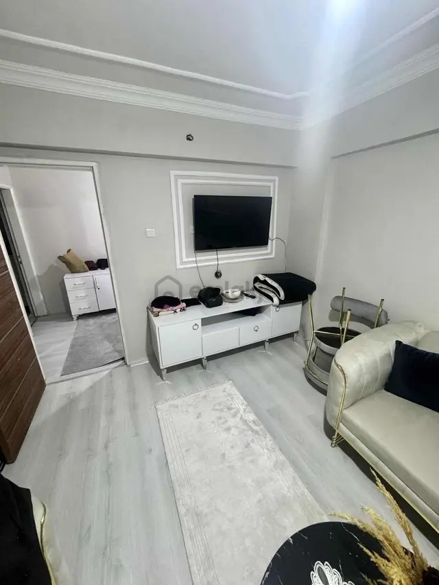 Koşuyolu Parkı Karşısında 2+1 Full Yapılı Arakat Daire !!! 2