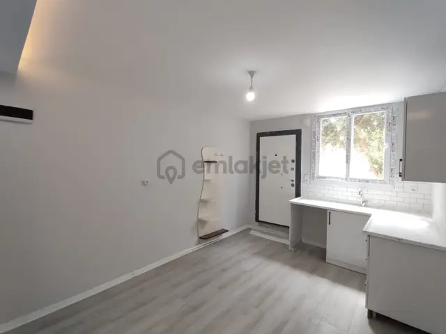 Bu Fiyata Daire Kalmadı!!! Yüzüncüyılda İçi Full Yapılı 1+1 3