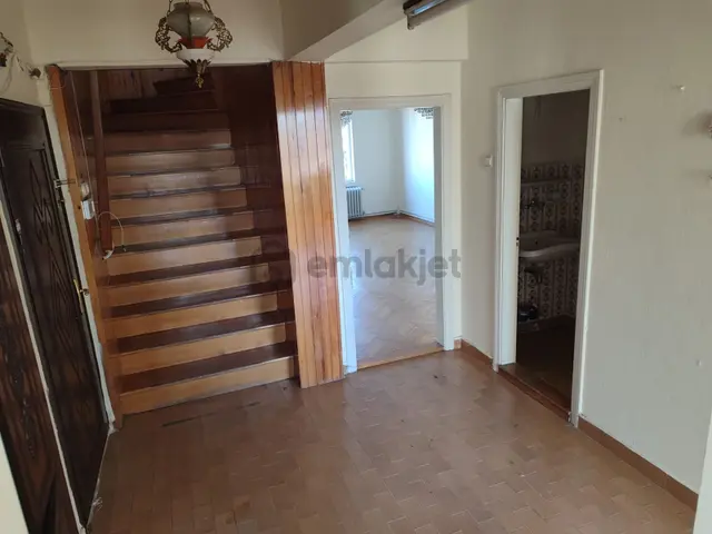 Asel'den Atatürk Bulvarı Asansörlü Dubleks 6+1 Teraslı 350 M2 2