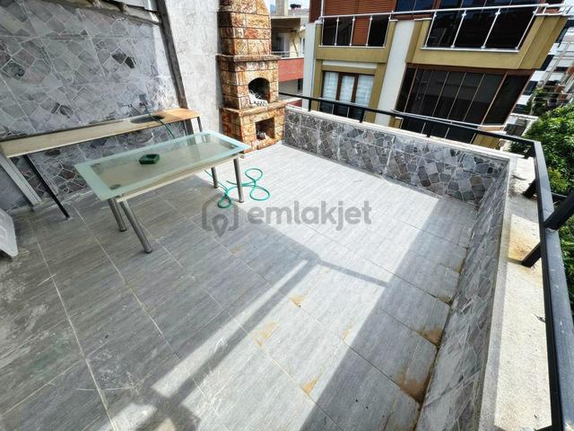 Aktif'ten Akçay'da Satılık Merkezi Konumda Barbekülü Geniş Çift Balkonlu 2+1 Dublex 5