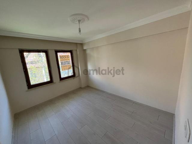 Kütahya Merkez Balıklı'da Satılık 1+1 Daire 3