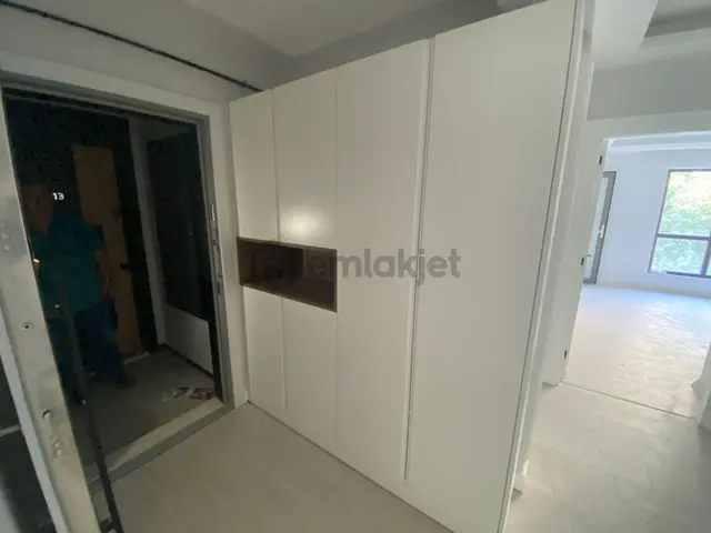 Akpınar'da Koruparka 100mt Mesafede Sıfır Daire... 3